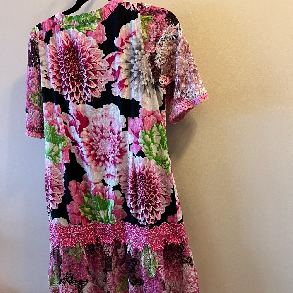 Niza Floral Lacy Sleeves and bottom lace bottom Dress in Pink and Green Size 42